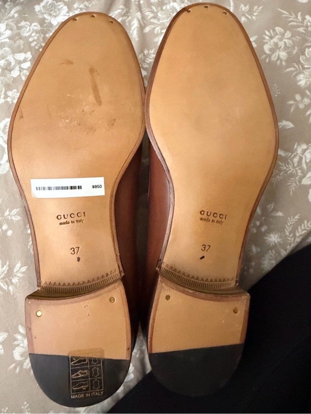 Gucci Size 37 Brown Leather Web Tassel Loafers New in Box - Picture 4 of 7